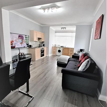 Large Flat Quite Location Modern And Well Equipped Daire Swanage Dış mekan fotoğraf