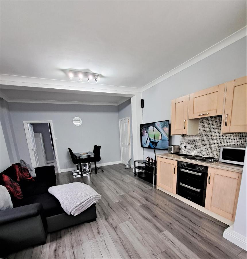 Large Flat Quite Location Modern And Well Equipped Daire Swanage Dış mekan fotoğraf